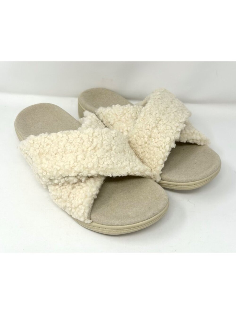 Vionic Relax II Women's Cream Faux Shearling Slippers Size 7 Arch Support